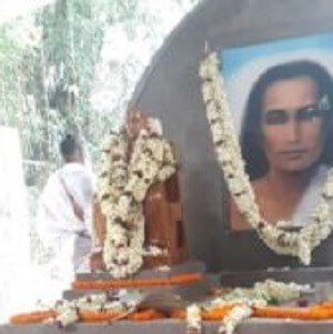 Swamiji-leave-reatreat