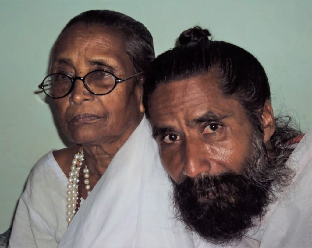 Swamiji with his mother Smt. Bimala Bala Bag.