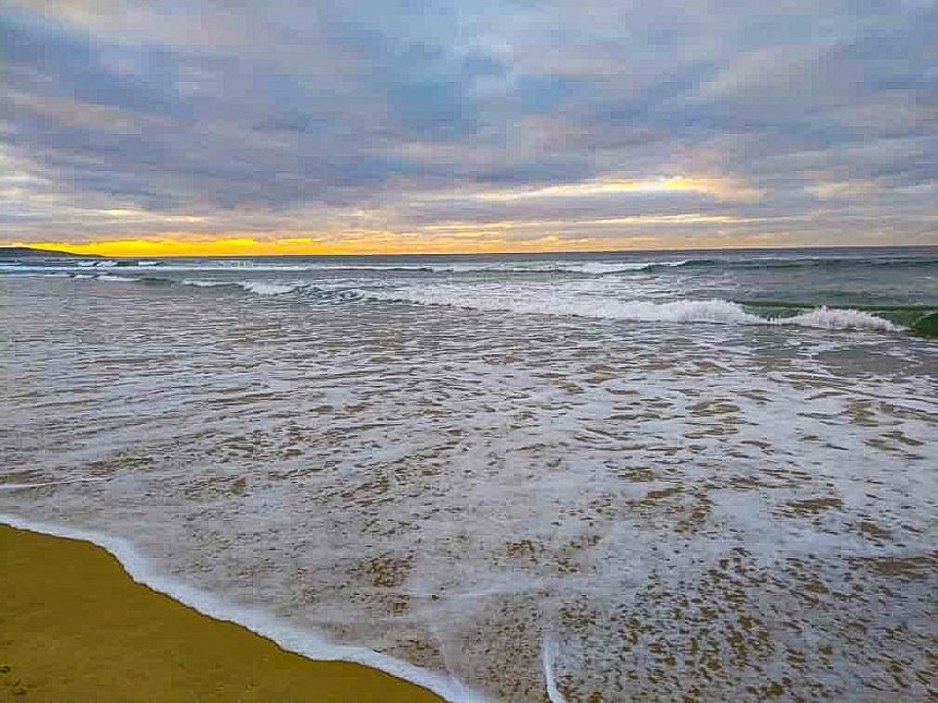 beach-australia-sunyoga