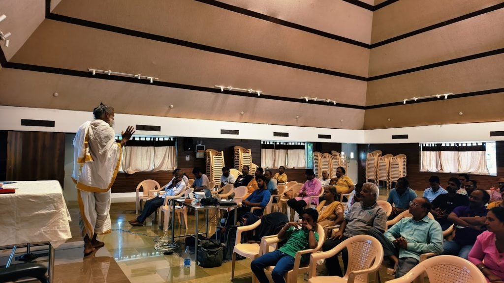 pyramid-sunyoga-lecture