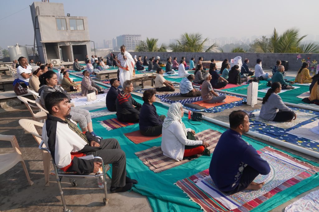 Sun-meditation-in-Badora-jan2025